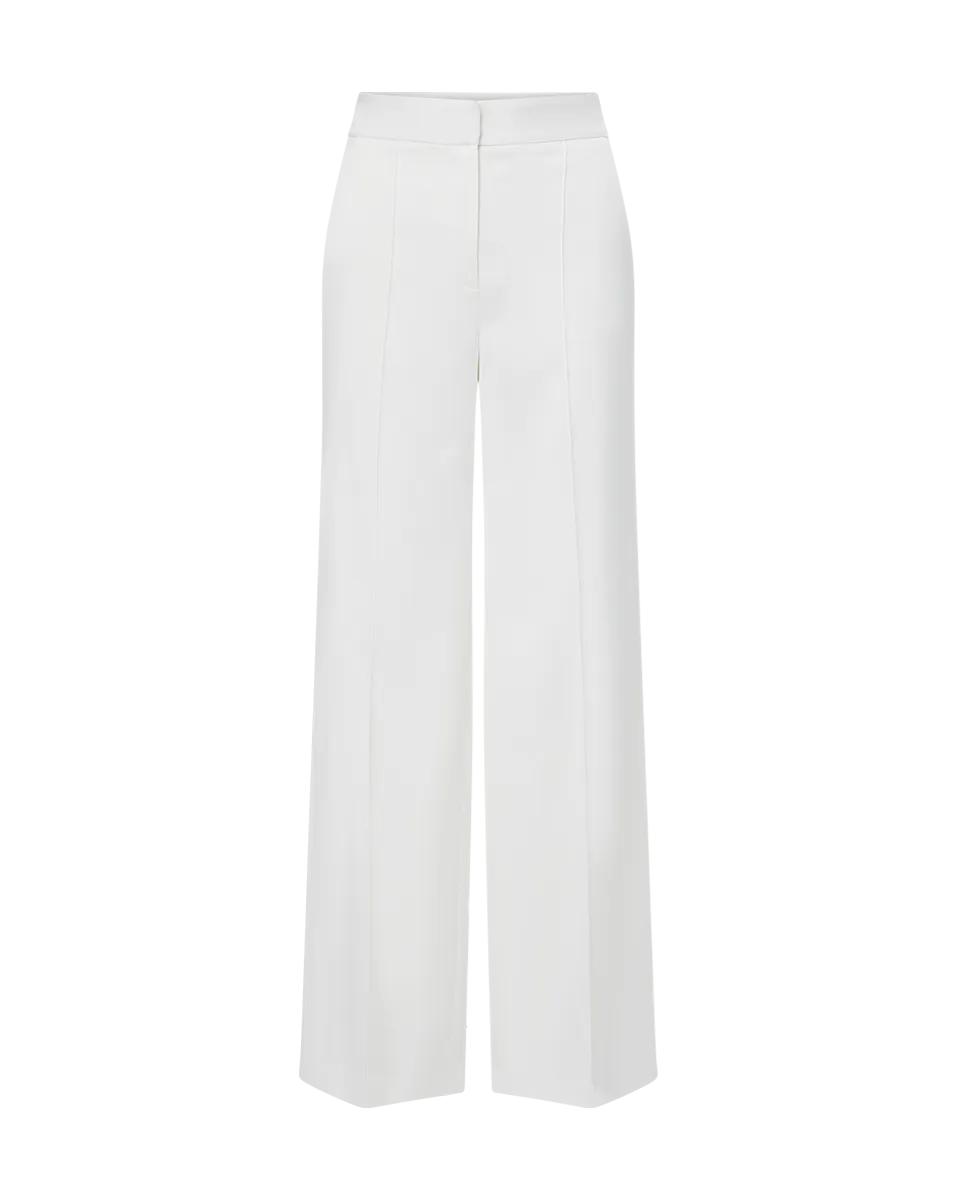 Edia Pant