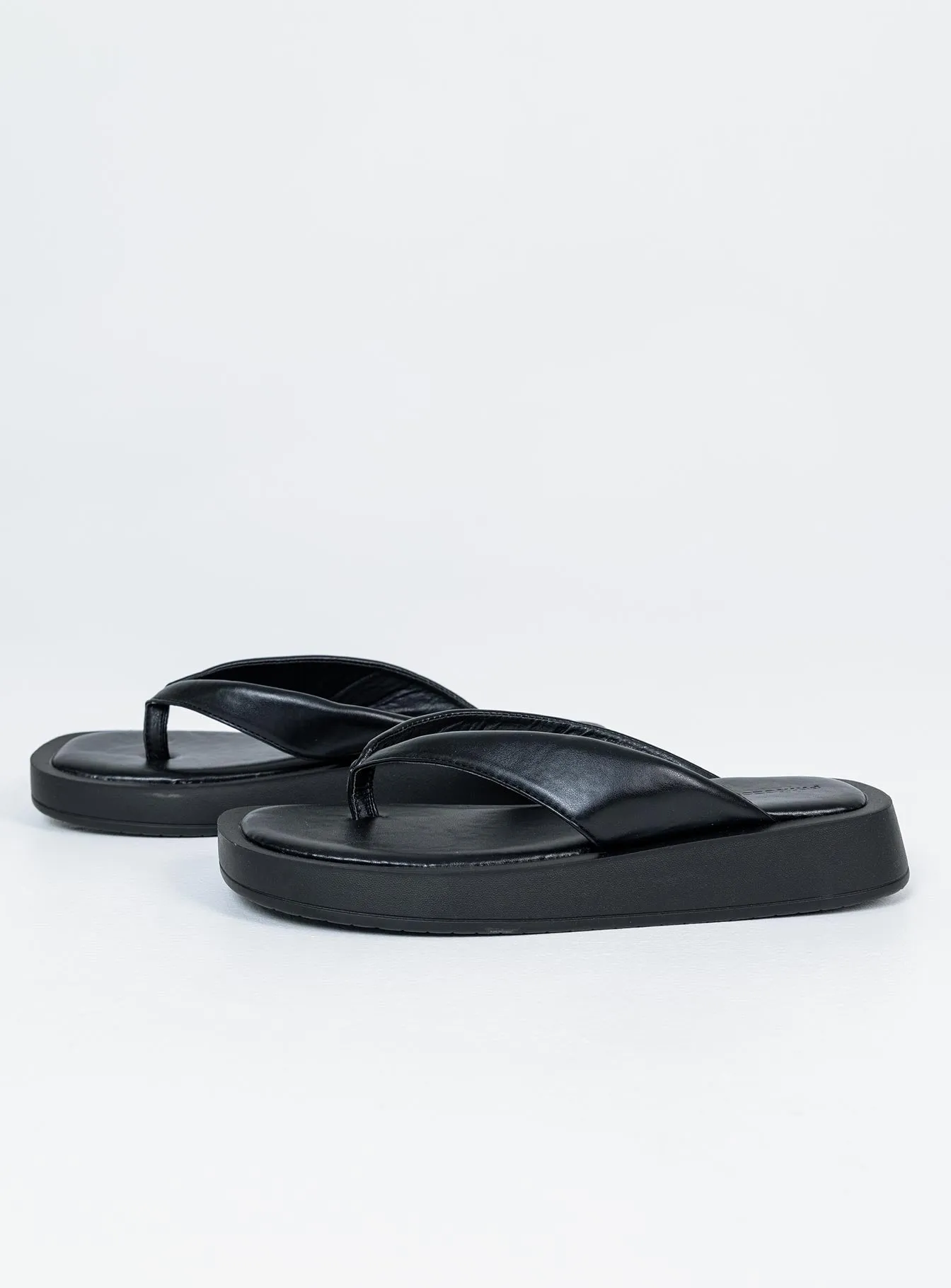 Halsey Sandals Black