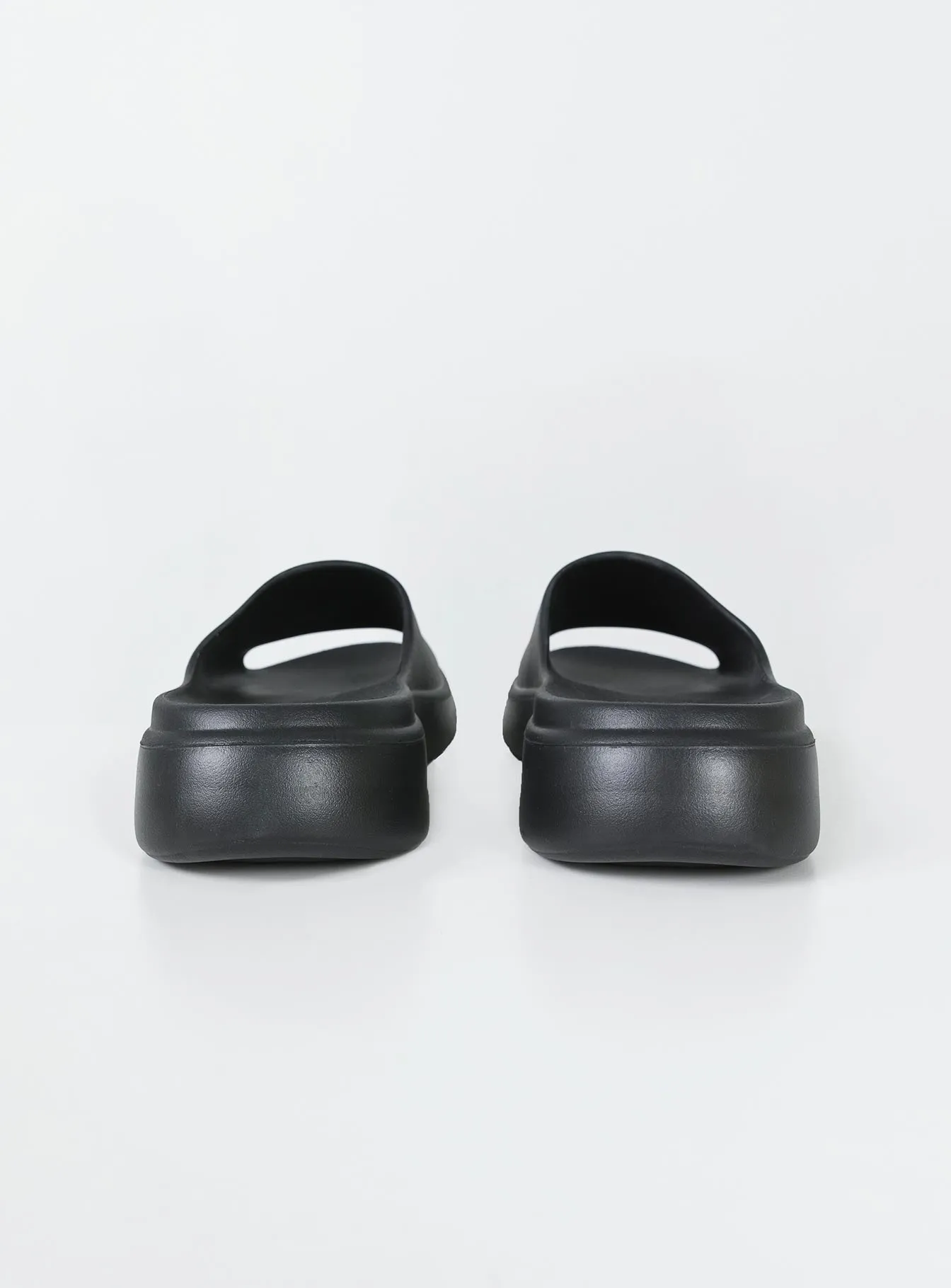 Havana Slides Black