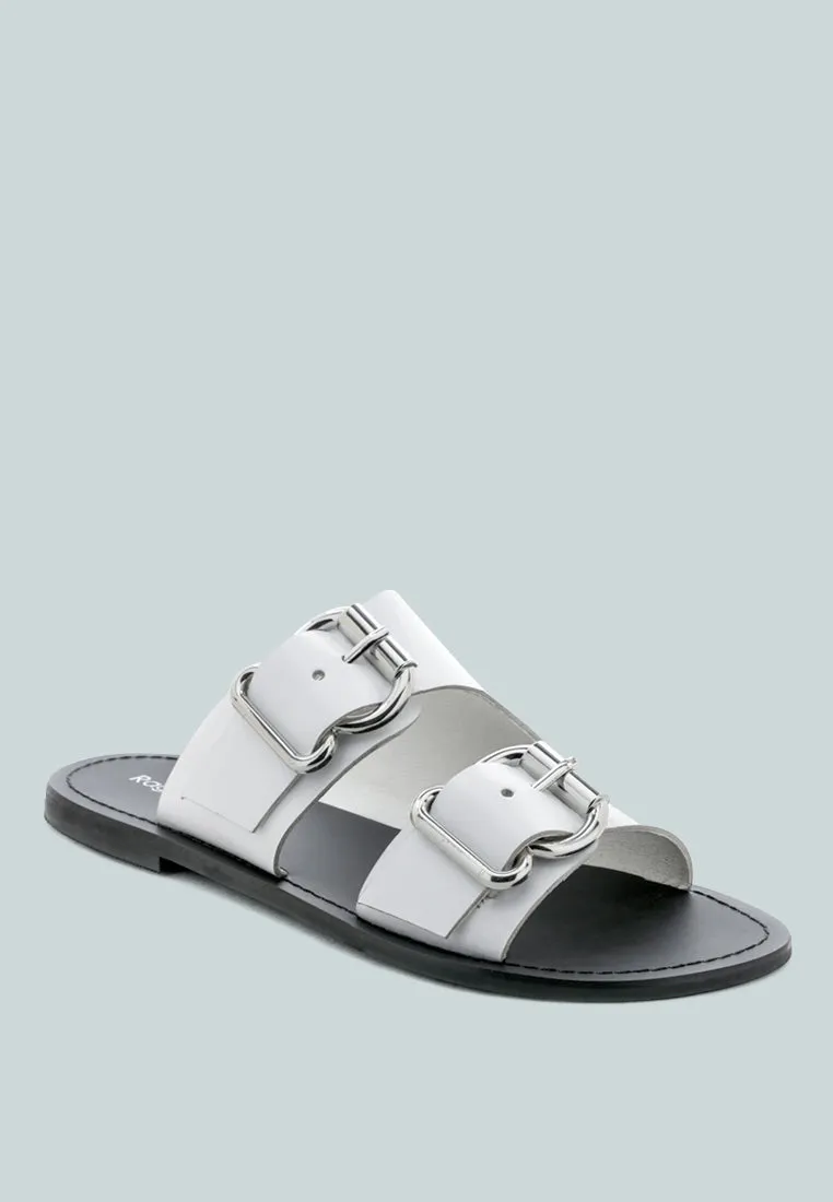 KELLY White Flat Sandal with Buckle Straps