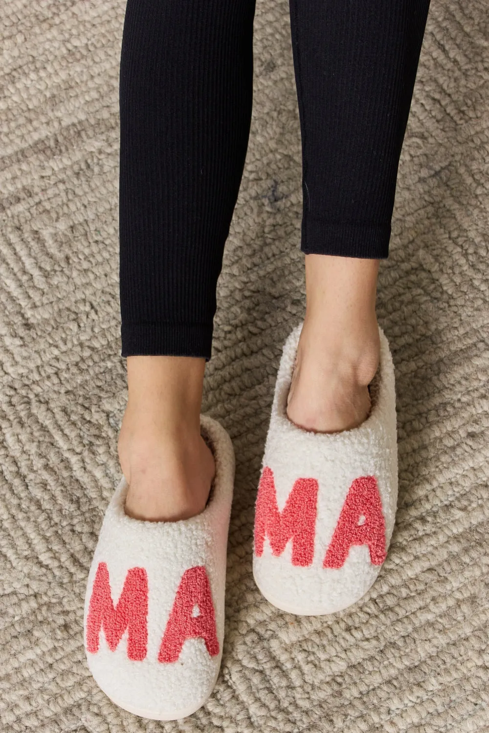 MAMA PATTERN COZY SLIPPERS