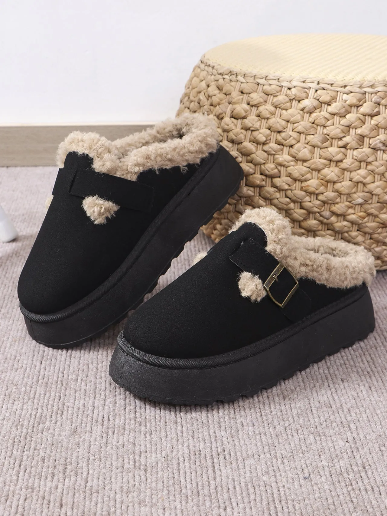 PRE-ORDER: Thermal Fuzzy Buckle Platform Slippers