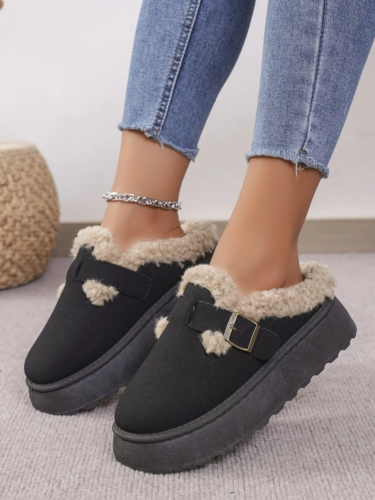 PRE-ORDER: Thermal Fuzzy Buckle Platform Slippers